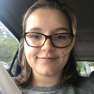 Meet your Posher, Katy